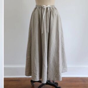 CHEZ VIDALENC LINEN & WOOL SKIRT OS. NWOT